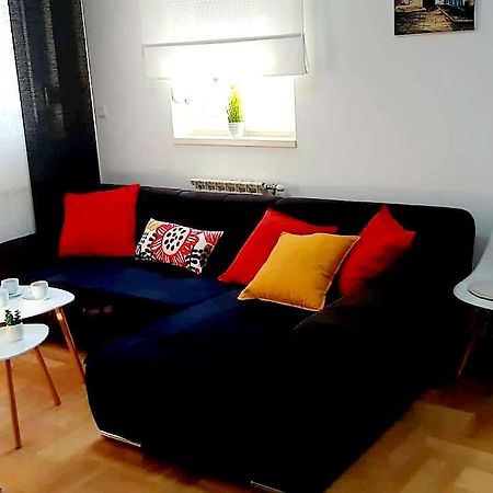 Apartment With Garage Lavici Ζάγκρεμπ Εξωτερικό φωτογραφία
